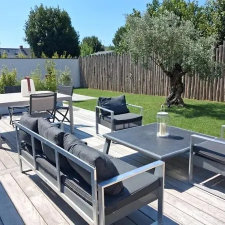 فيلة Contemporaine Avec Piscine Chauffee A Guérande